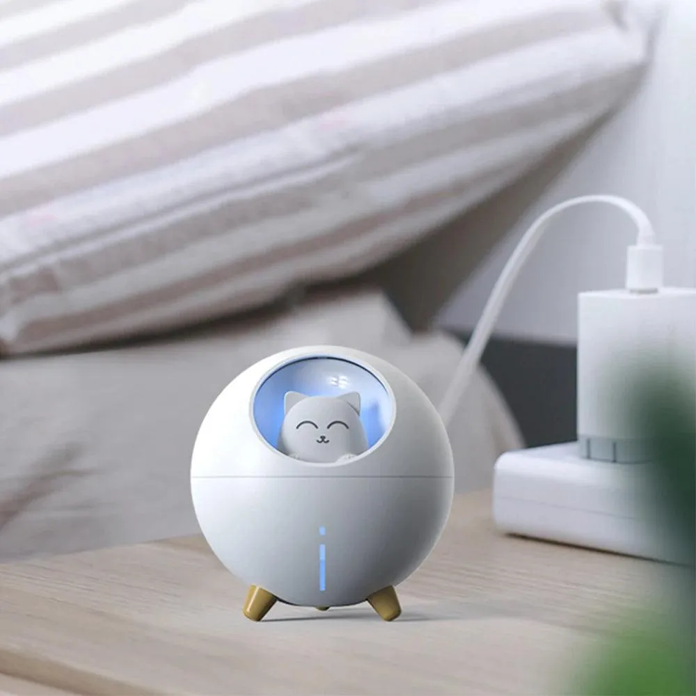 Charming Cat Design Ultrasonic Humidifier with Colorful LED Night Light and USB Compatibility